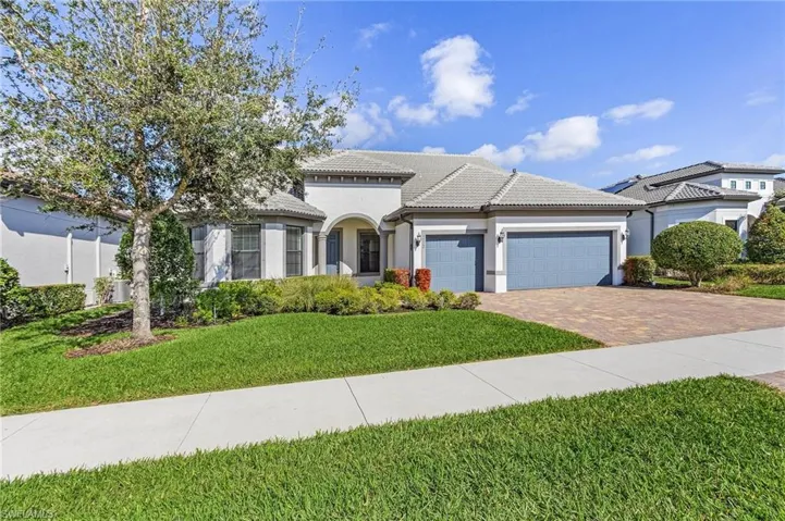 9532  Greyhawk  TRL, Naples, FL 34120