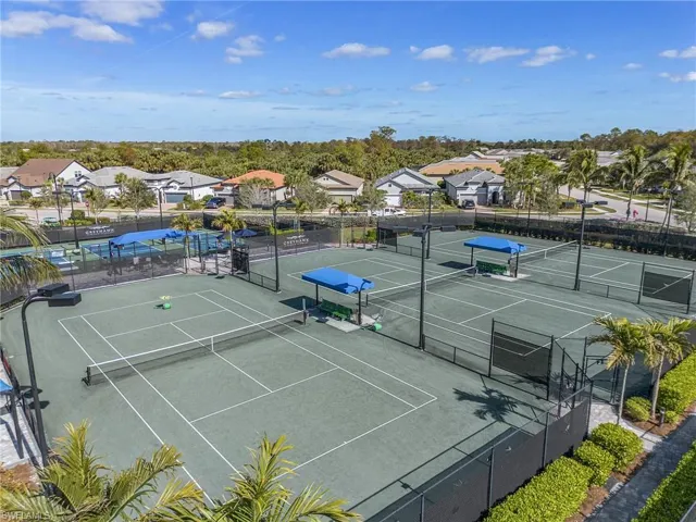 9532  Greyhawk  TRL, Naples, FL 34120