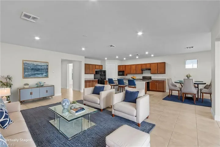 9532  Greyhawk  TRL, Naples, FL 34120