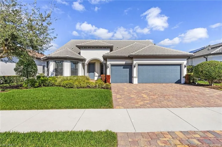 9532  Greyhawk  TRL, Naples, FL 34120