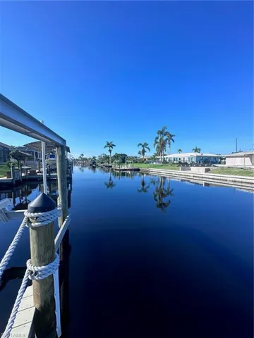 5310 Cortez CT, CAPE CORAL FL 33904