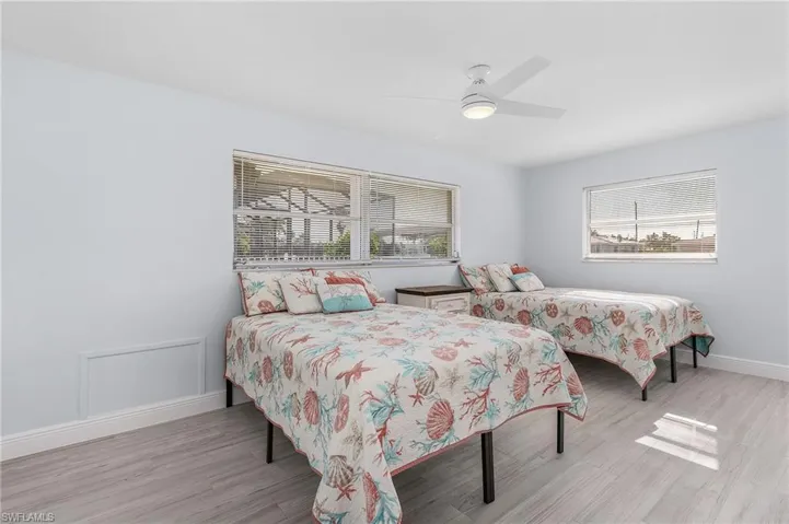 5310 Cortez CT, CAPE CORAL FL 33904