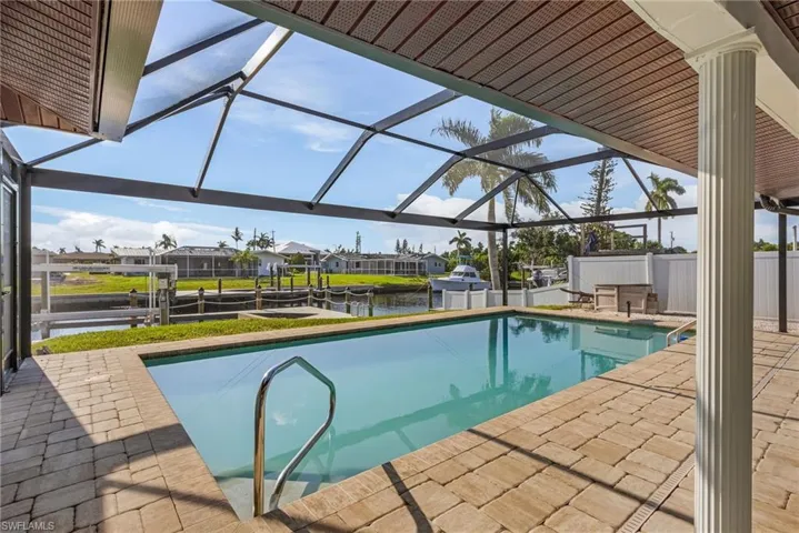 5310 Cortez CT, CAPE CORAL FL 33904