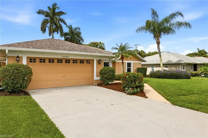 10069 Boca Cir, Naples, Florida 34109