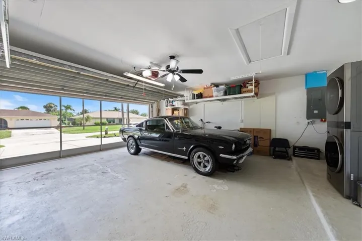 Garage with Screen