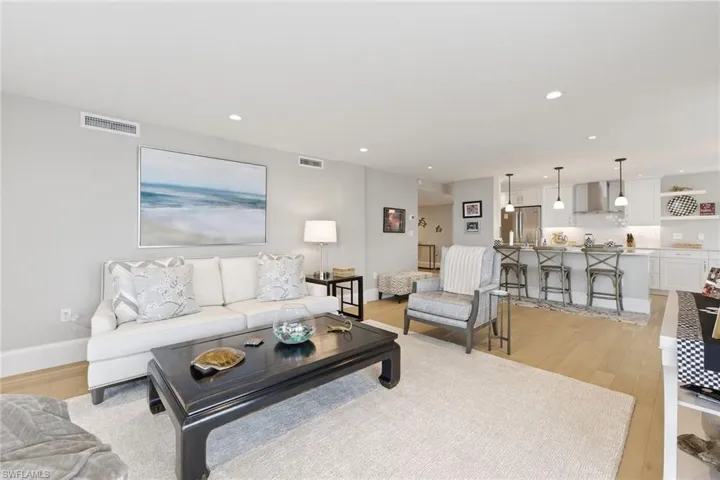 10420 Gulf Shore Dr 161, Naples, Florida 34108