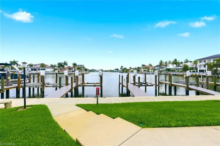 10420 Gulf Shore Dr 161, Naples, Florida 34108