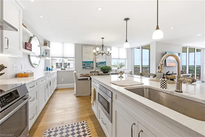 10420 Gulf Shore Dr 161, Naples, Florida 34108