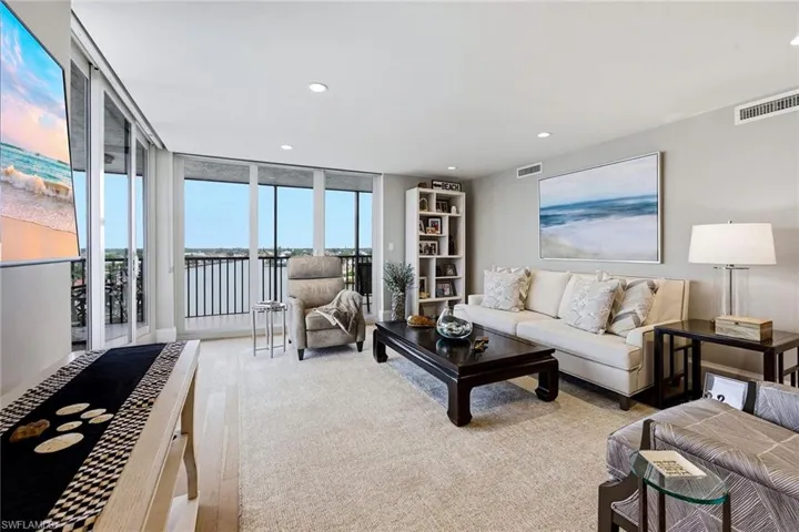 10420 Gulf Shore Dr 161, Naples, Florida 34108