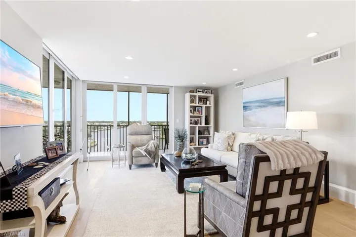 10420 Gulf Shore Dr 161, Naples, Florida 34108