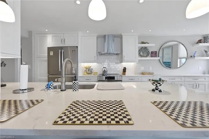 10420 Gulf Shore Dr 161, Naples, Florida 34108
