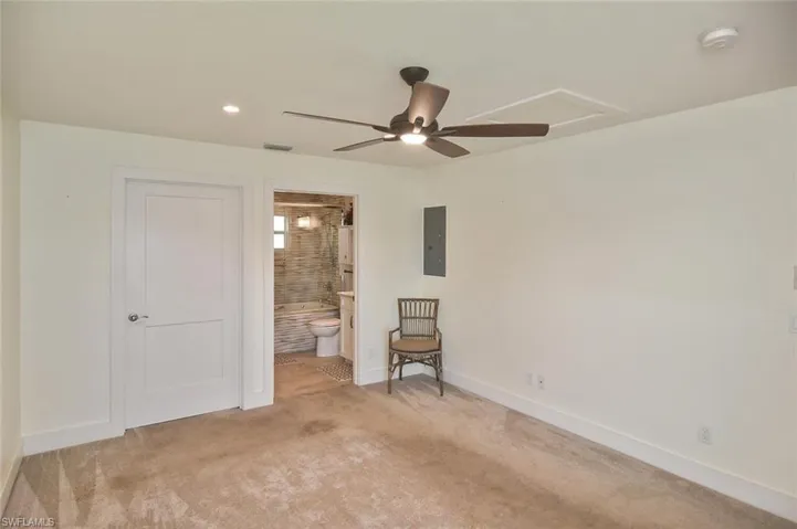 4299 Island Cir 4, Fort Myers, Florida 33919