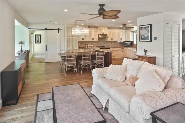 4299 Island Cir 4, Fort Myers, Florida 33919