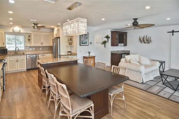 4299 Island Cir 4, Fort Myers, Florida 33919