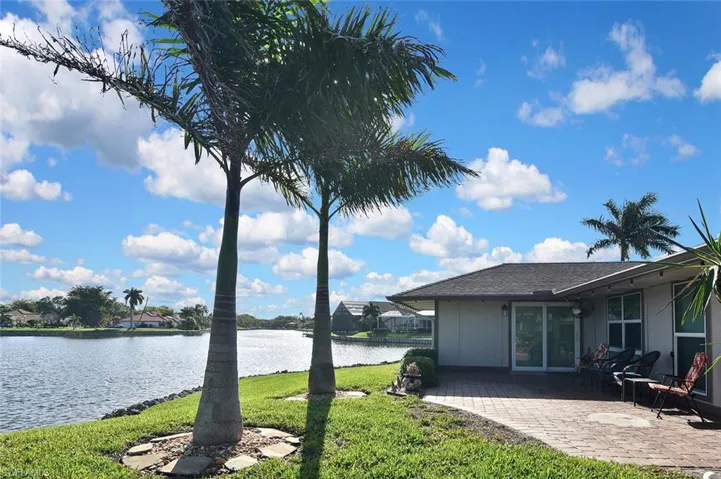 4299 Island Cir 4, Fort Myers, Florida 33919