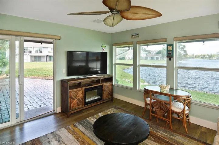 4299 Island Cir 4, Fort Myers, Florida 33919