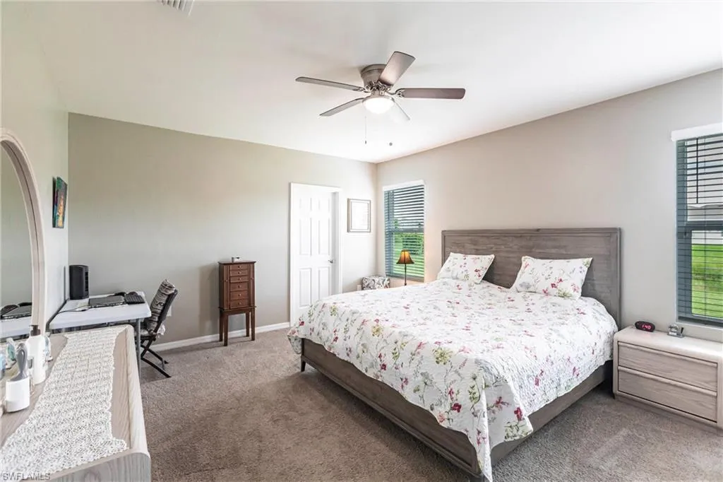 3313 Acapulco CIR, Cape Coral, FL 33909,2025000122