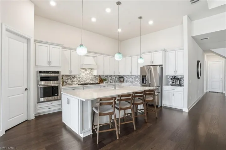 19696 Aqua View Ln, Fort Myers, Florida 33913