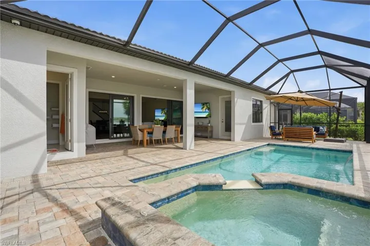 19696 Aqua View Ln, Fort Myers, Florida 33913