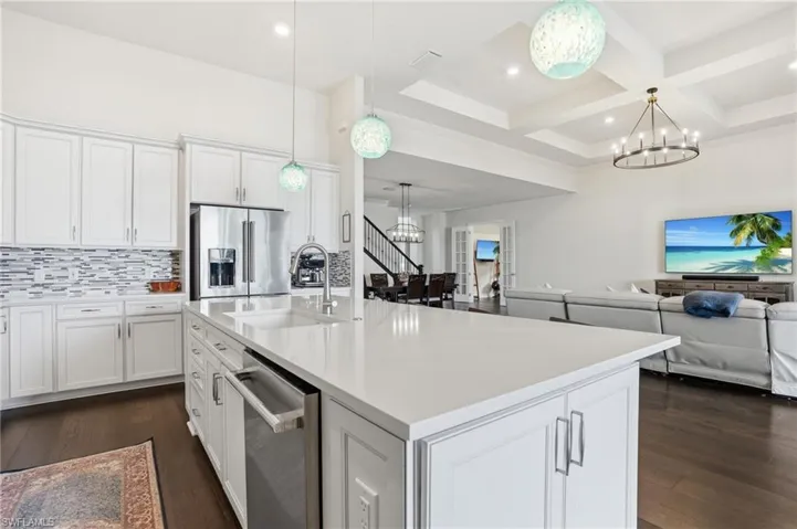 19696 Aqua View Ln, Fort Myers, Florida 33913