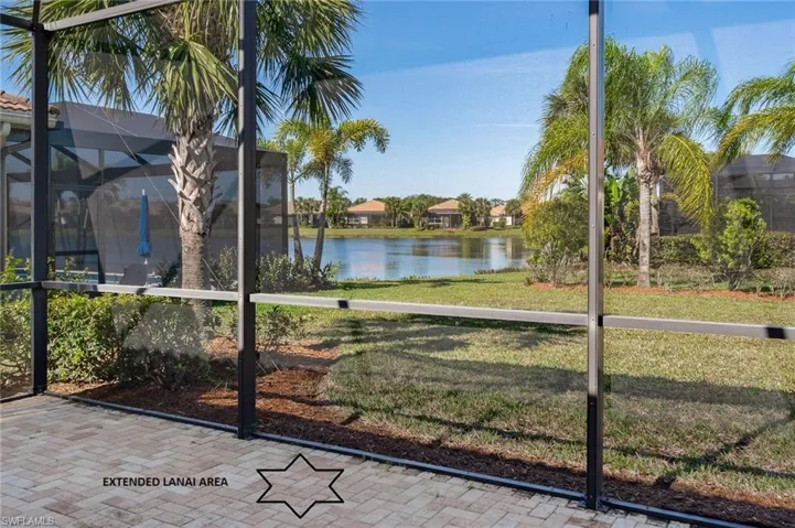 Extended Lanai, large lot, lake view