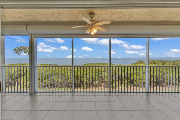 Living room overlooking Charlotte Harbor to the west