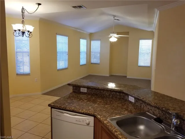 1842  Concordia Lake  CIR, Cape Coral, FL 33909