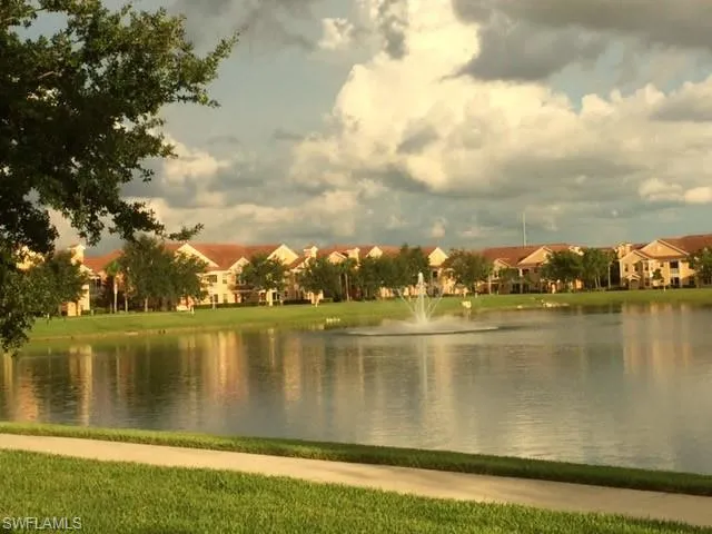 1842  Concordia Lake  CIR, Cape Coral, FL 33909