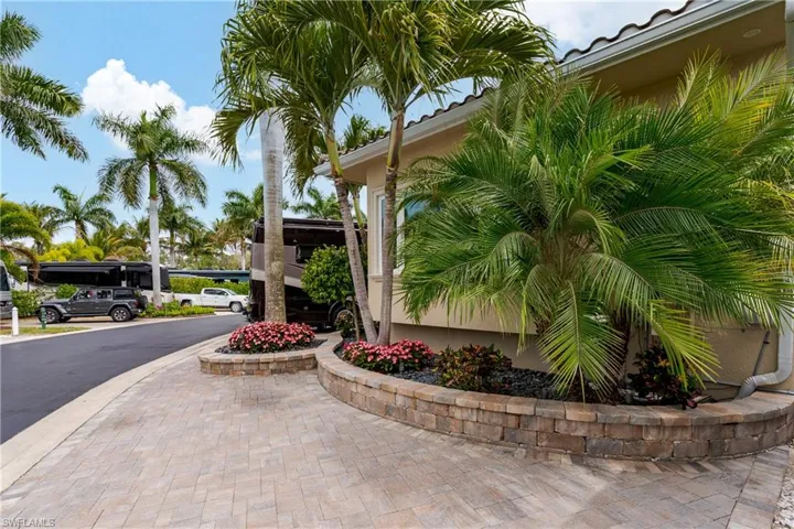 13410 Snook Cir, Naples, Florida 34114