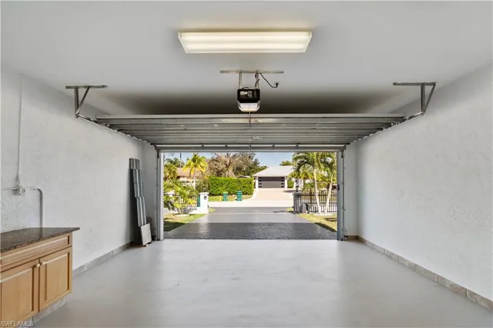 183  7th  ST, Naples, FL 34113