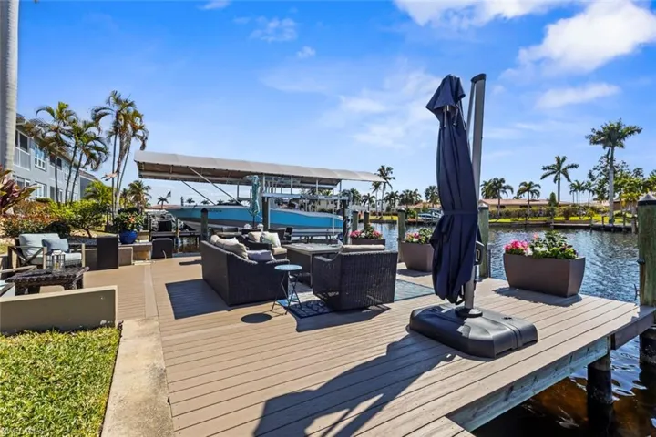 1754 Beach Pkwy, Cape Coral, Florida 33904