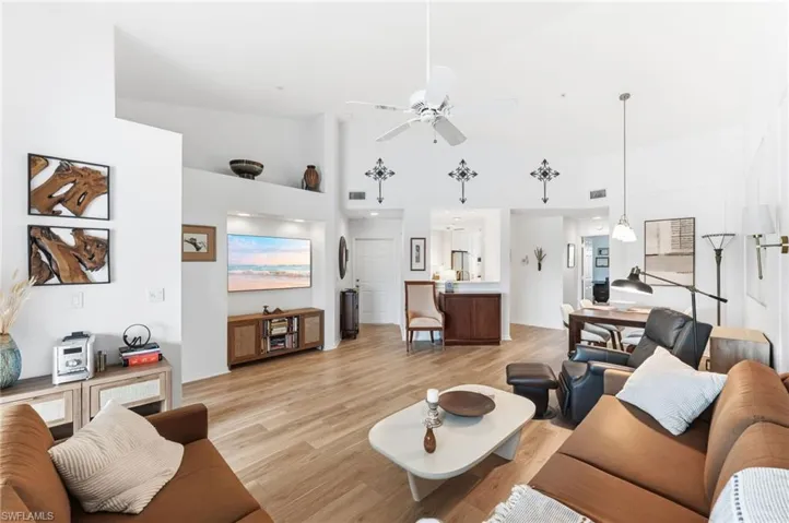 6930 Huntington Lakes Cir 203, Naples, Florida 34119