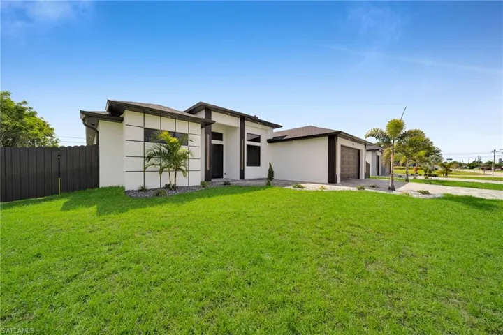 849 SW 15th  AVE, Cape Coral, FL 33991