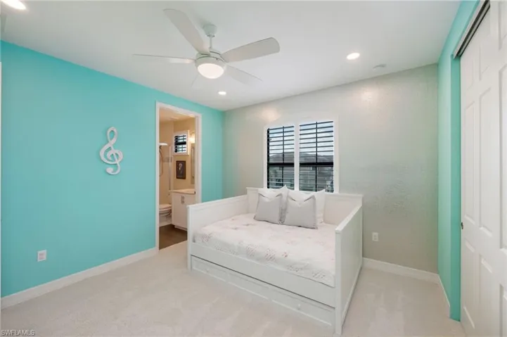 3335 Pacific Dr, Naples, Florida 34119