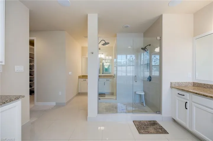 3335 Pacific Dr, Naples, Florida 34119