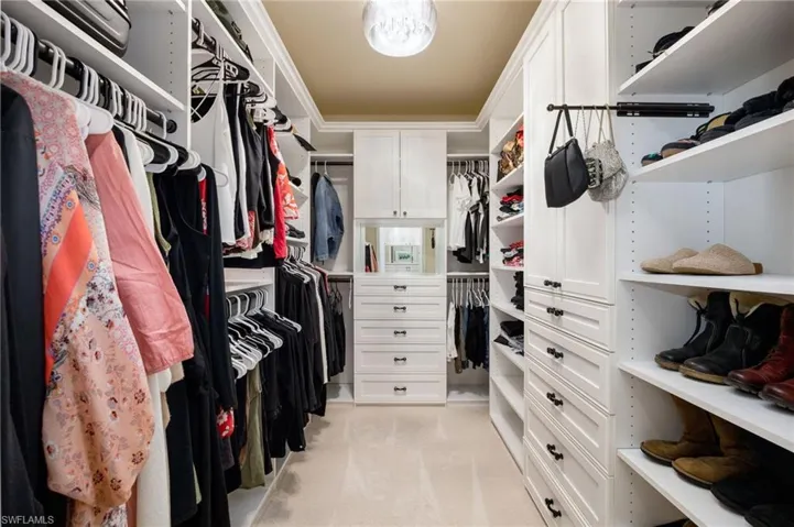 3335 Pacific Dr, Naples, Florida 34119