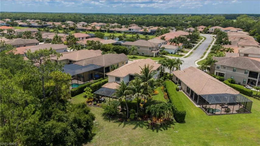 3335 Pacific Dr, Naples, Florida 34119