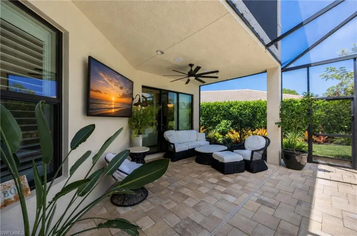 3335 Pacific Dr, Naples, Florida 34119