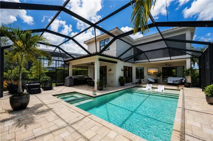 3335 Pacific Dr, Naples, Florida 34119
