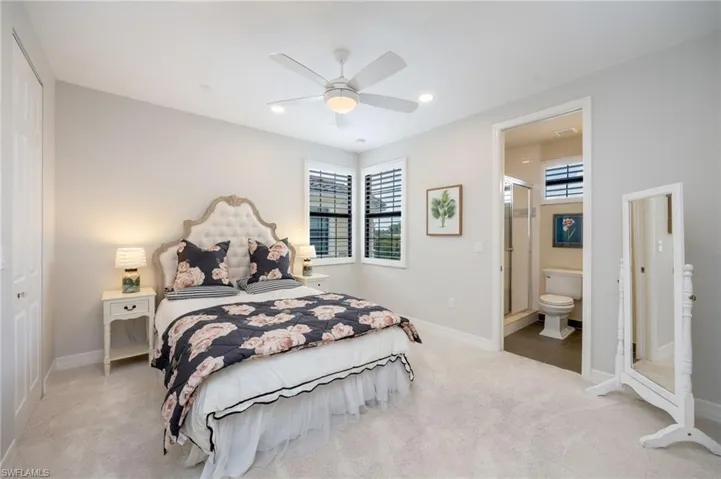 3335 Pacific Dr, Naples, Florida 34119