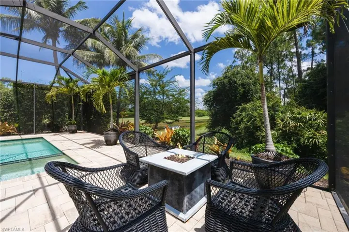3335 Pacific Dr, Naples, Florida 34119