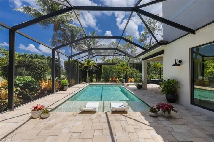 3335 Pacific Dr, Naples, Florida 34119