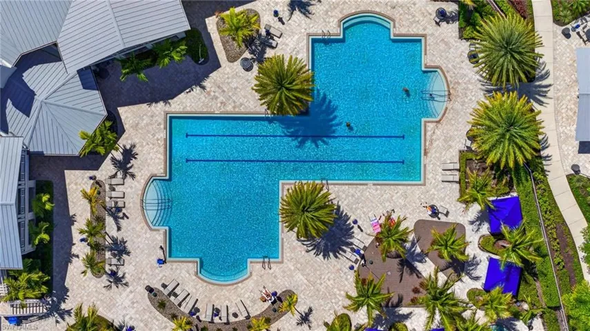 Bird's eye view of a pool area