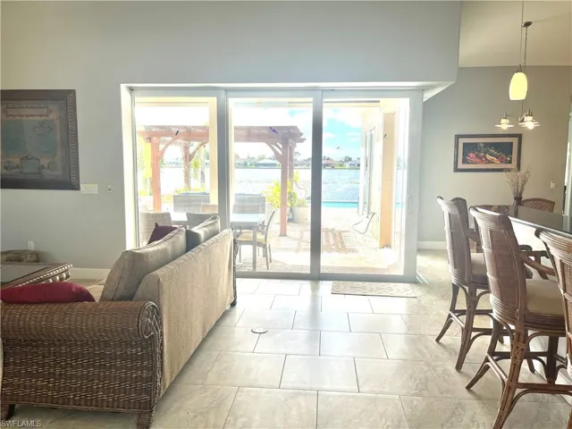 428 Sw 35th St, Cape Coral, Florida 33914