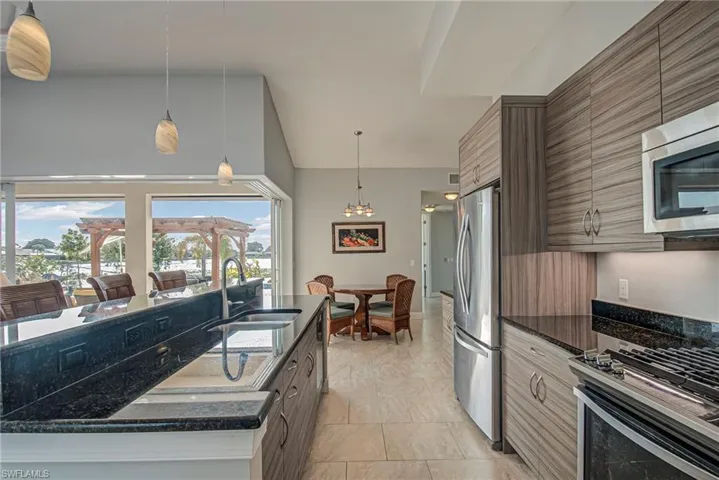 428 Sw 35th St, Cape Coral, Florida 33914
