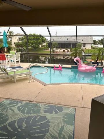 3404 Sw 1st Pl, Cape Coral, Florida 33914