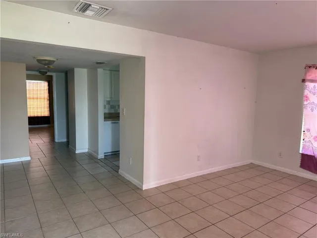 1131 S Loop Blvd, Lehigh Acres, Florida 33936