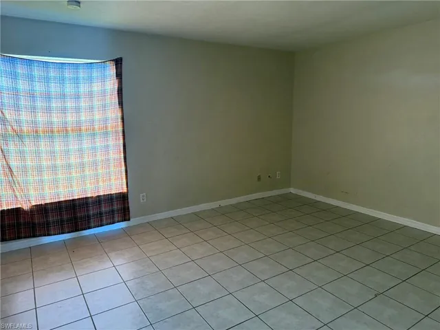 1131 S Loop Blvd, Lehigh Acres, Florida 33936