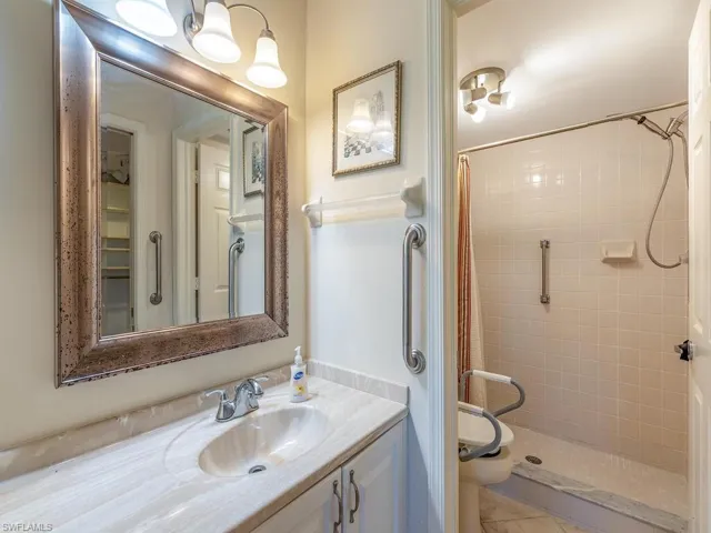 5920  Cranbrook  WAY, Naples, FL 34112