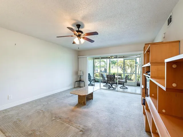 5920  Cranbrook  WAY, Naples, FL 34112